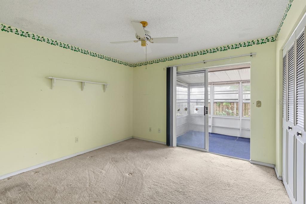 33 Sandra, New Smyrna Beach, FL 32168