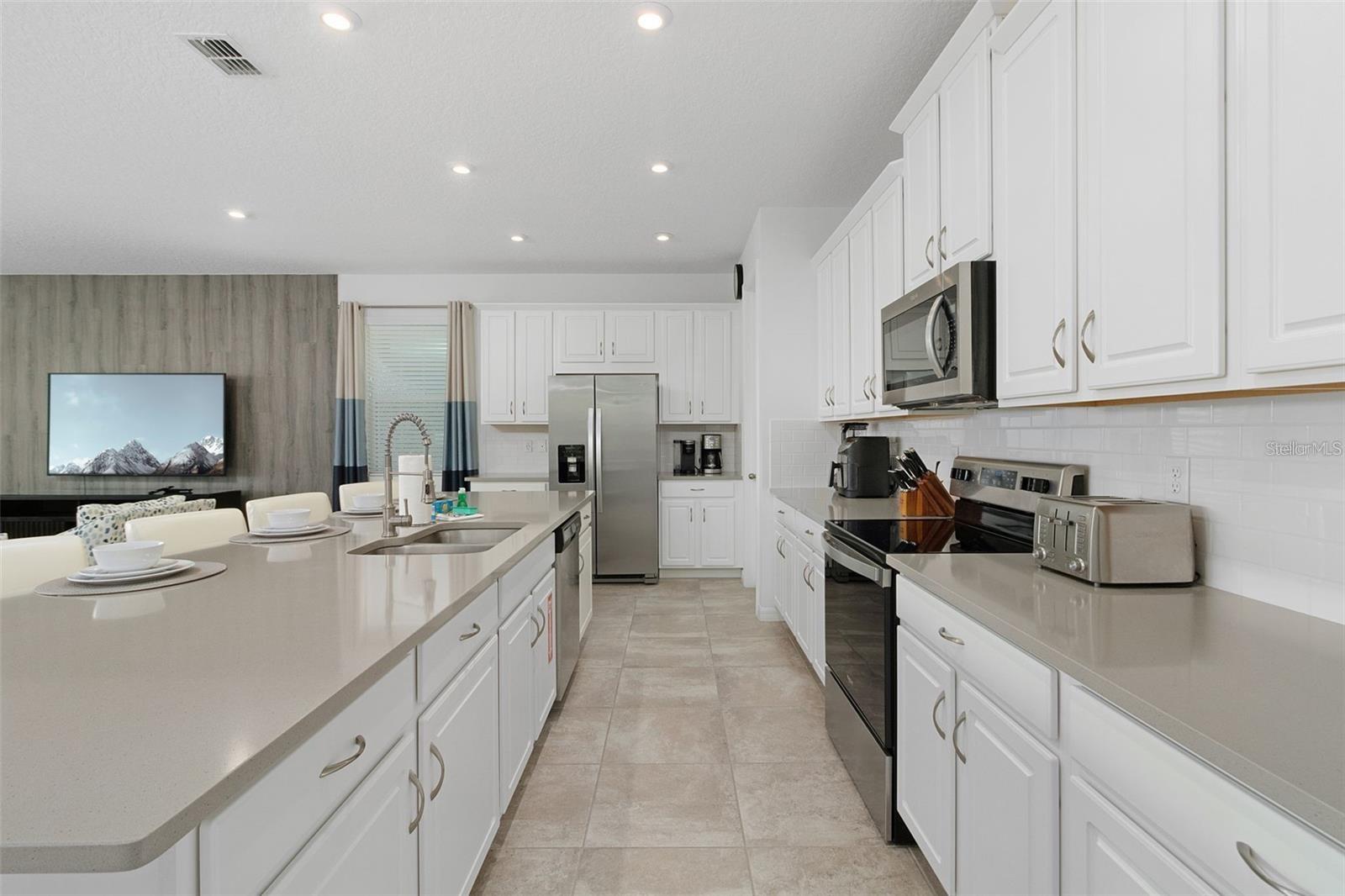 8904 Caroline Bay, Kissimmee, FL 34747