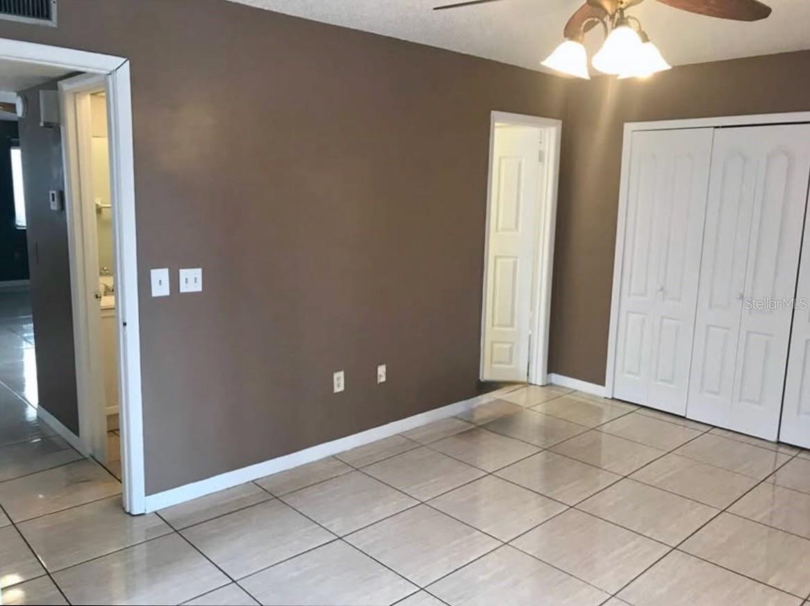 2565 Oak Park Unit 213, Orlando, FL 32822