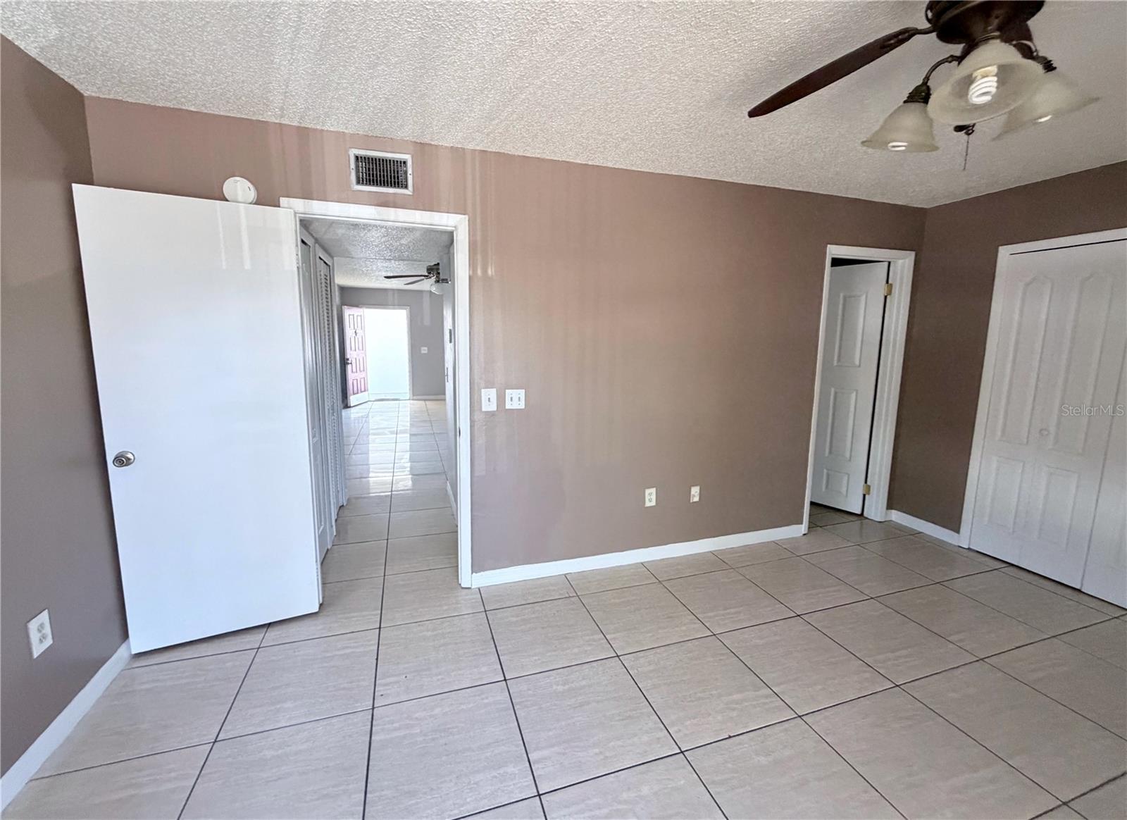 2565 Oak Park Unit 213, Orlando, FL 32822