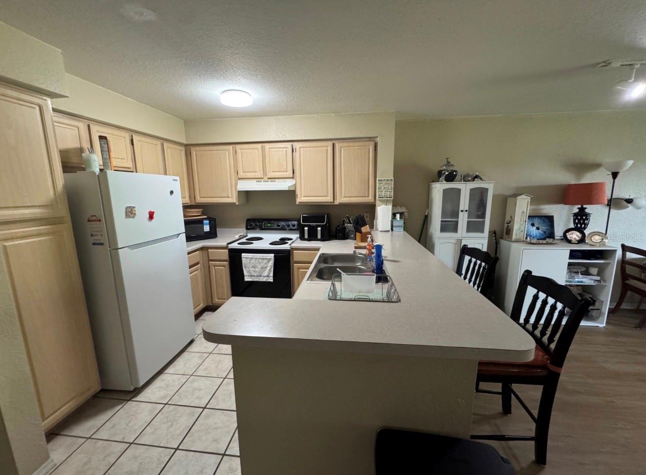 13953 Fairway Island Unit 633, Orlando, FL 32837