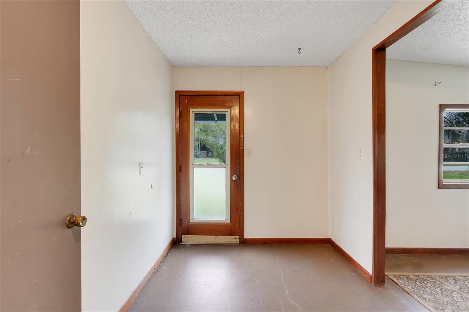 11411 Huggins St, Leesburg, FL 34788