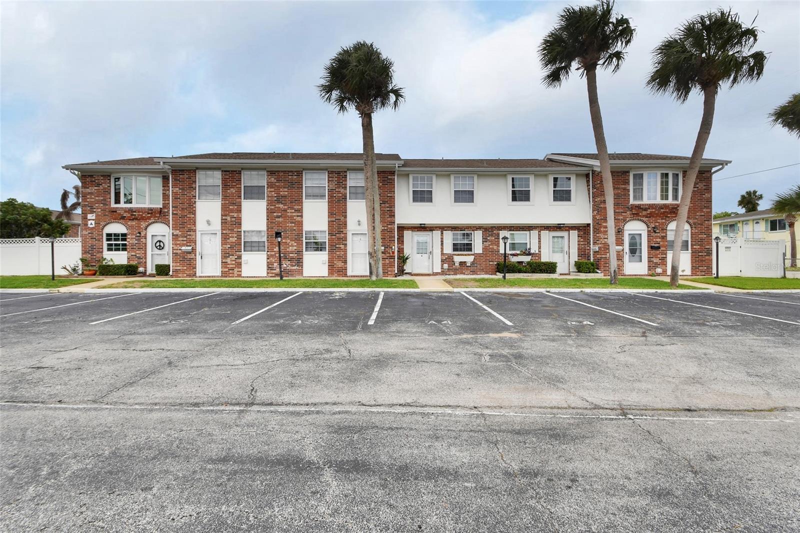 2200 Palmetto Unit A040, Daytona Beach, FL 32119