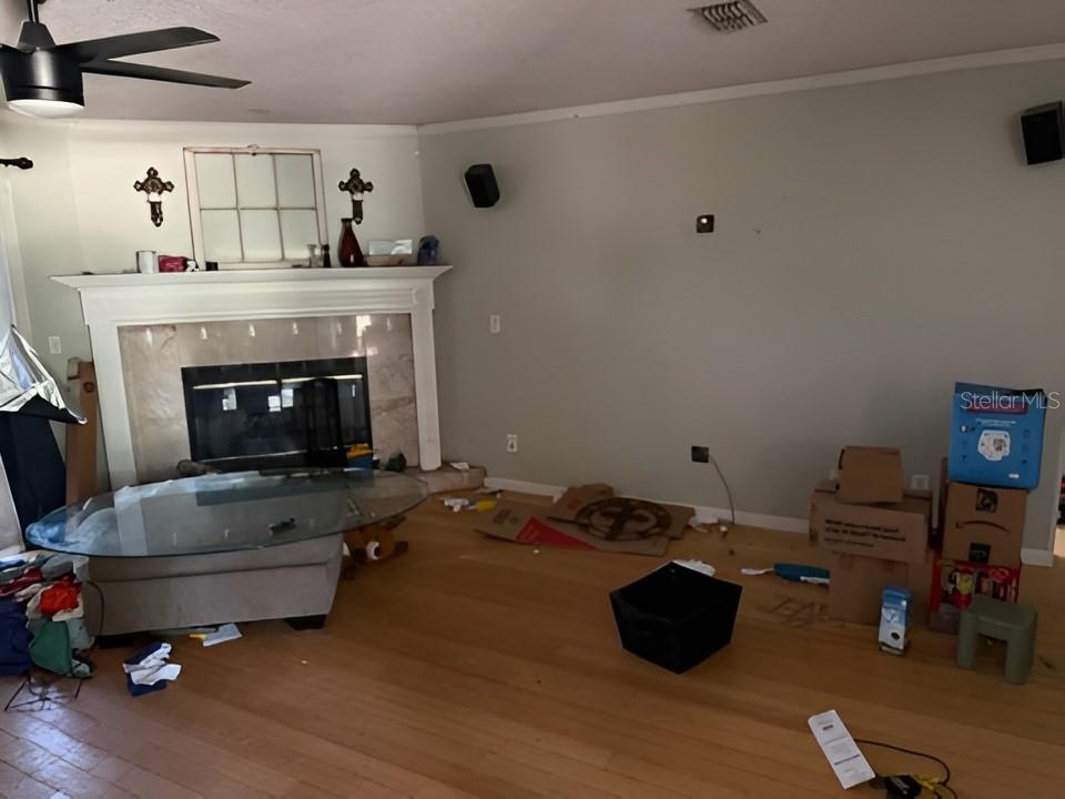 101 Walker, Interlachen, FL 32148