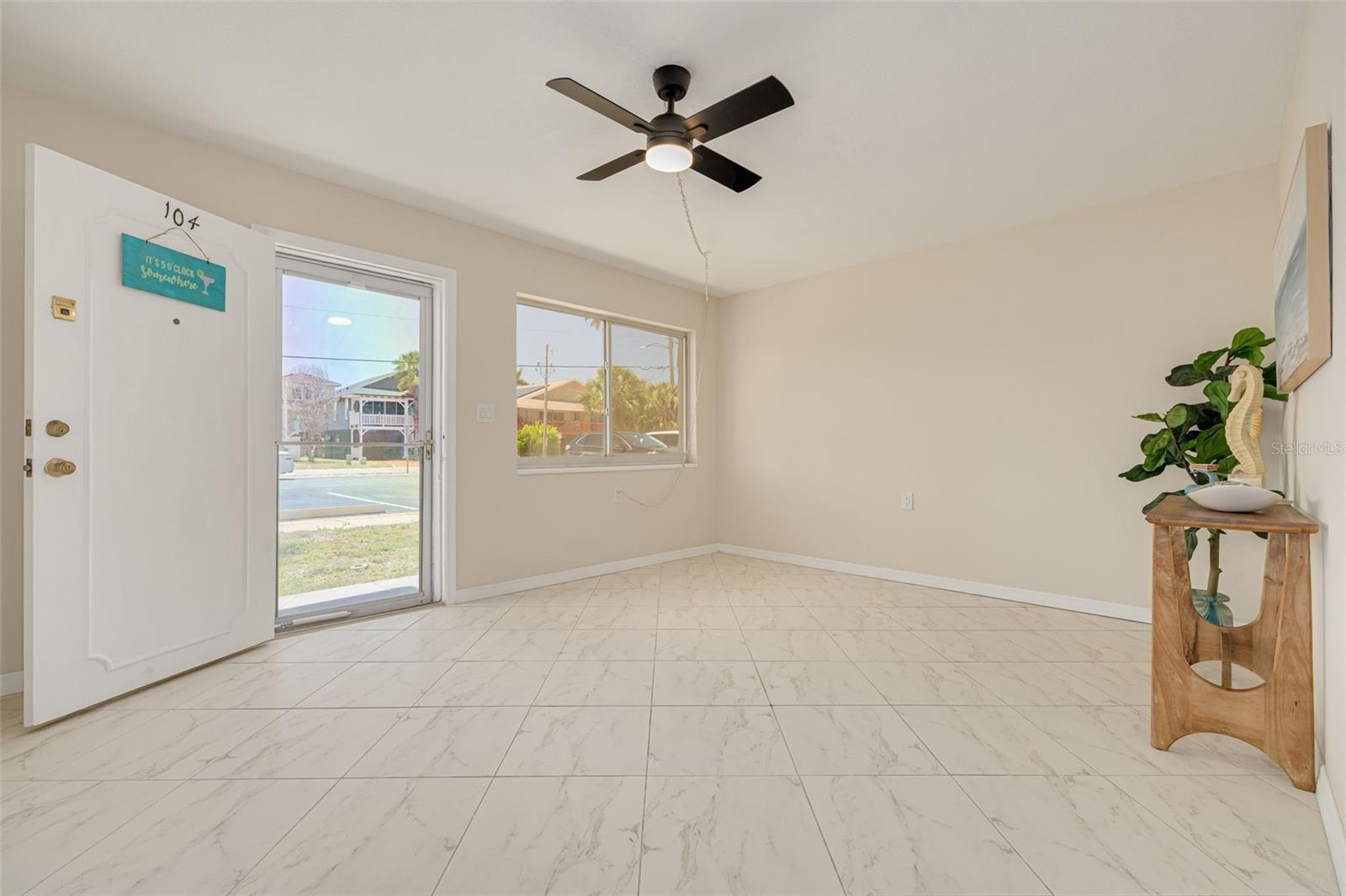 250 126th Unit 104, Treasure Island, FL 33706
