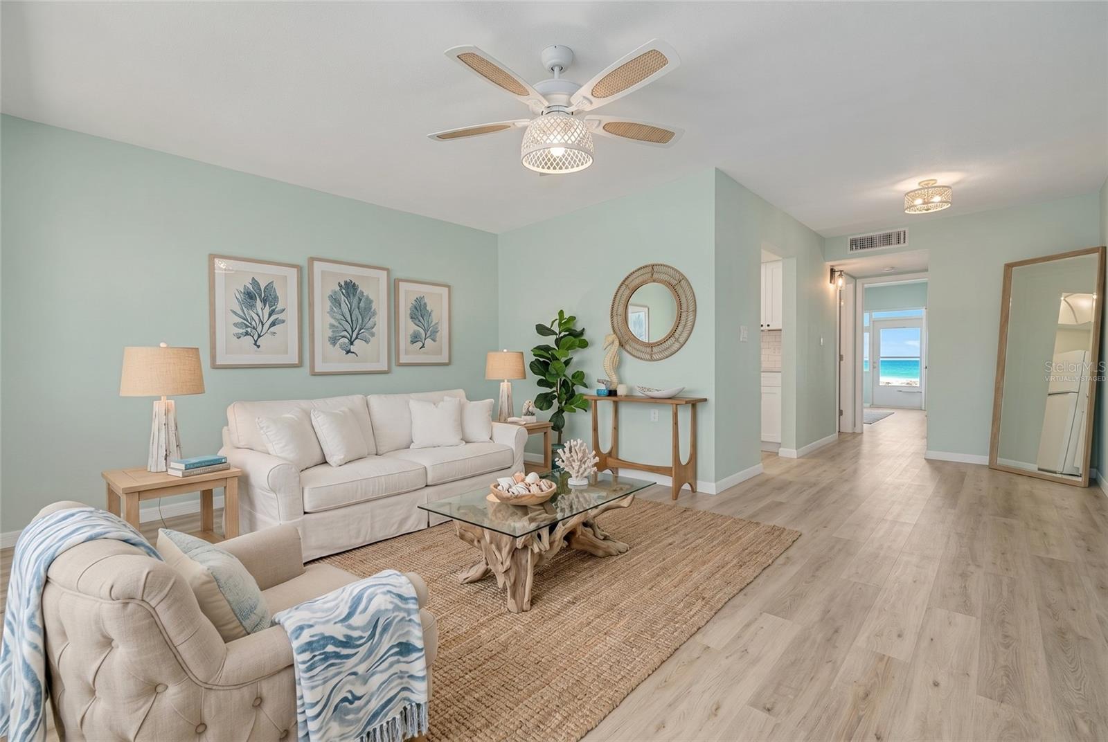 250 126th Unit 104, Treasure Island, FL 33706