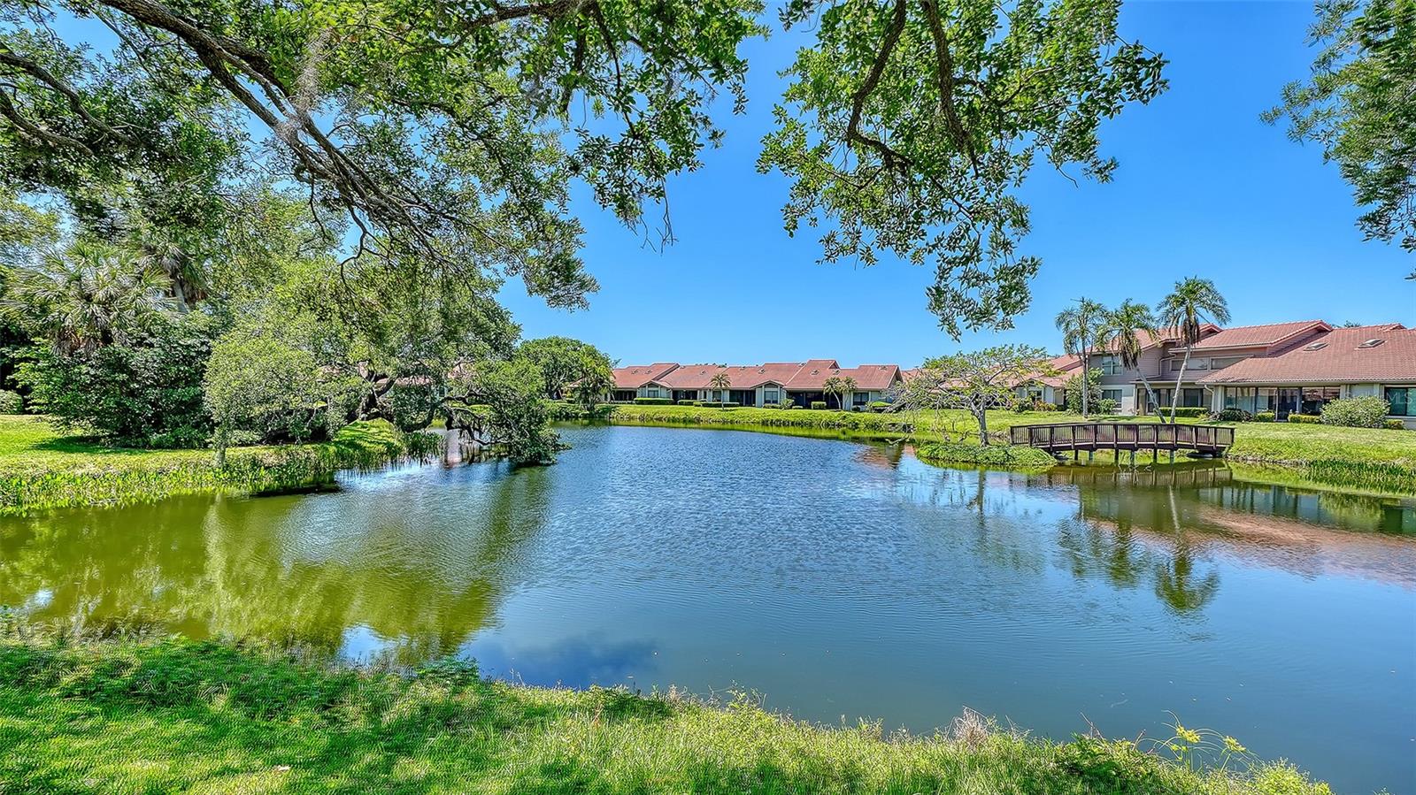 6048 Wilshire Unit 2, Sarasota, FL 34238