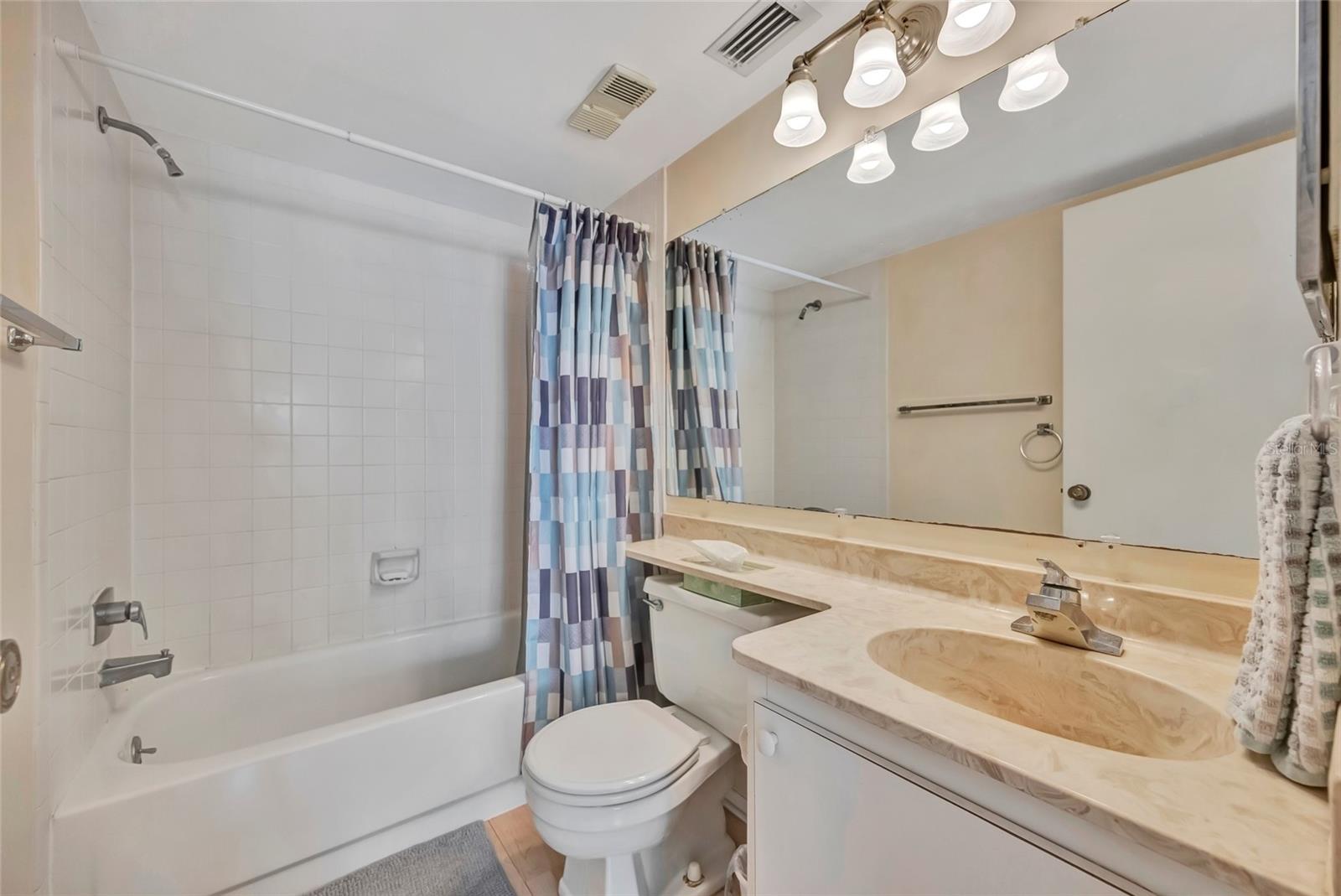 3221 Beneva Unit 102, Sarasota, FL 34232