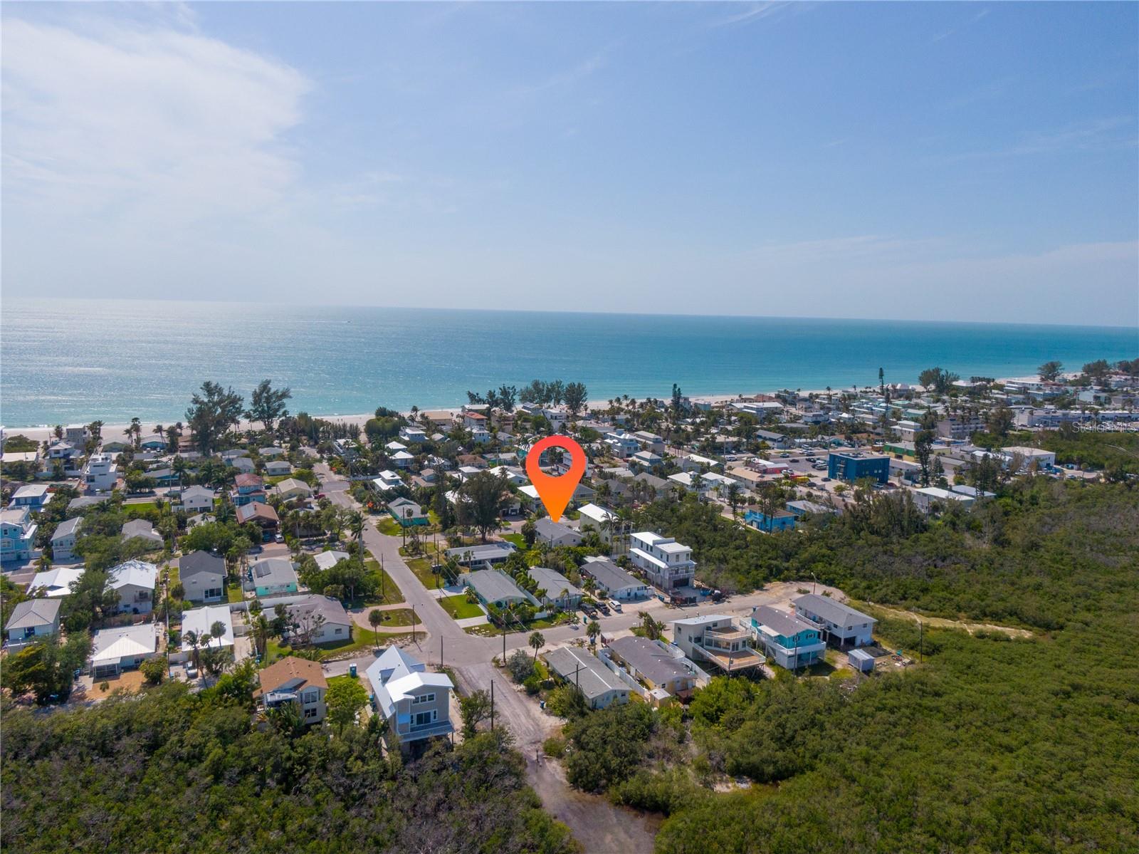 2905 Avenue C, Holmes Beach, FL 34217
