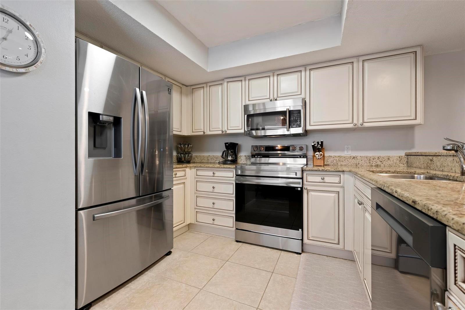 1269 Siesta Bayside Unit 1269c, Sarasota, FL 34242