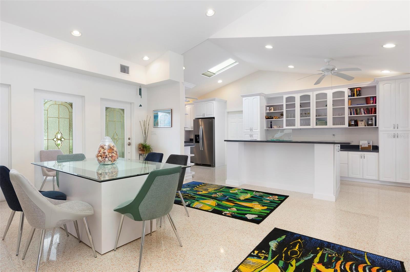 11855 4th, Treasure Island, FL 33706