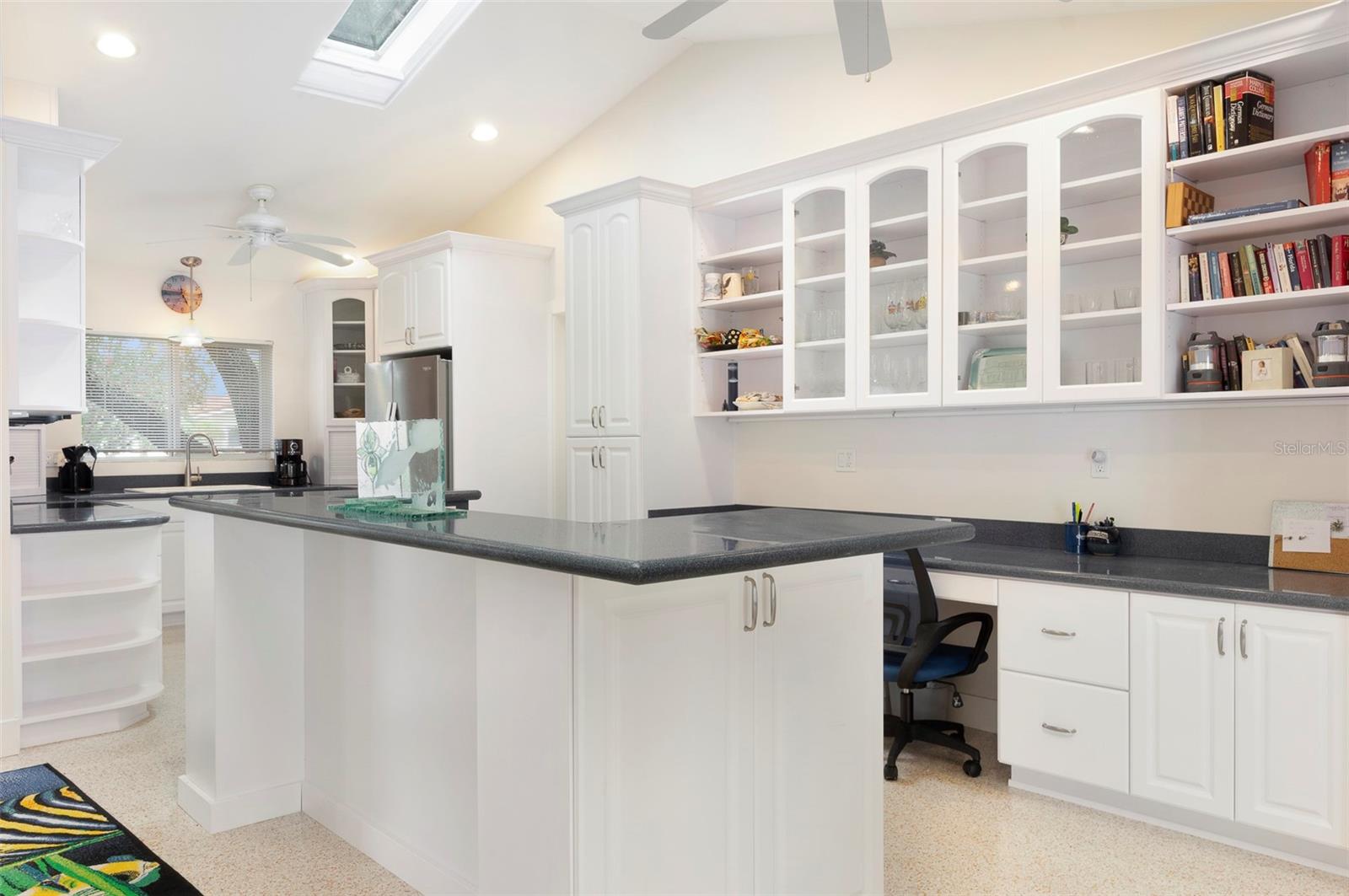 11855 4th, Treasure Island, FL 33706