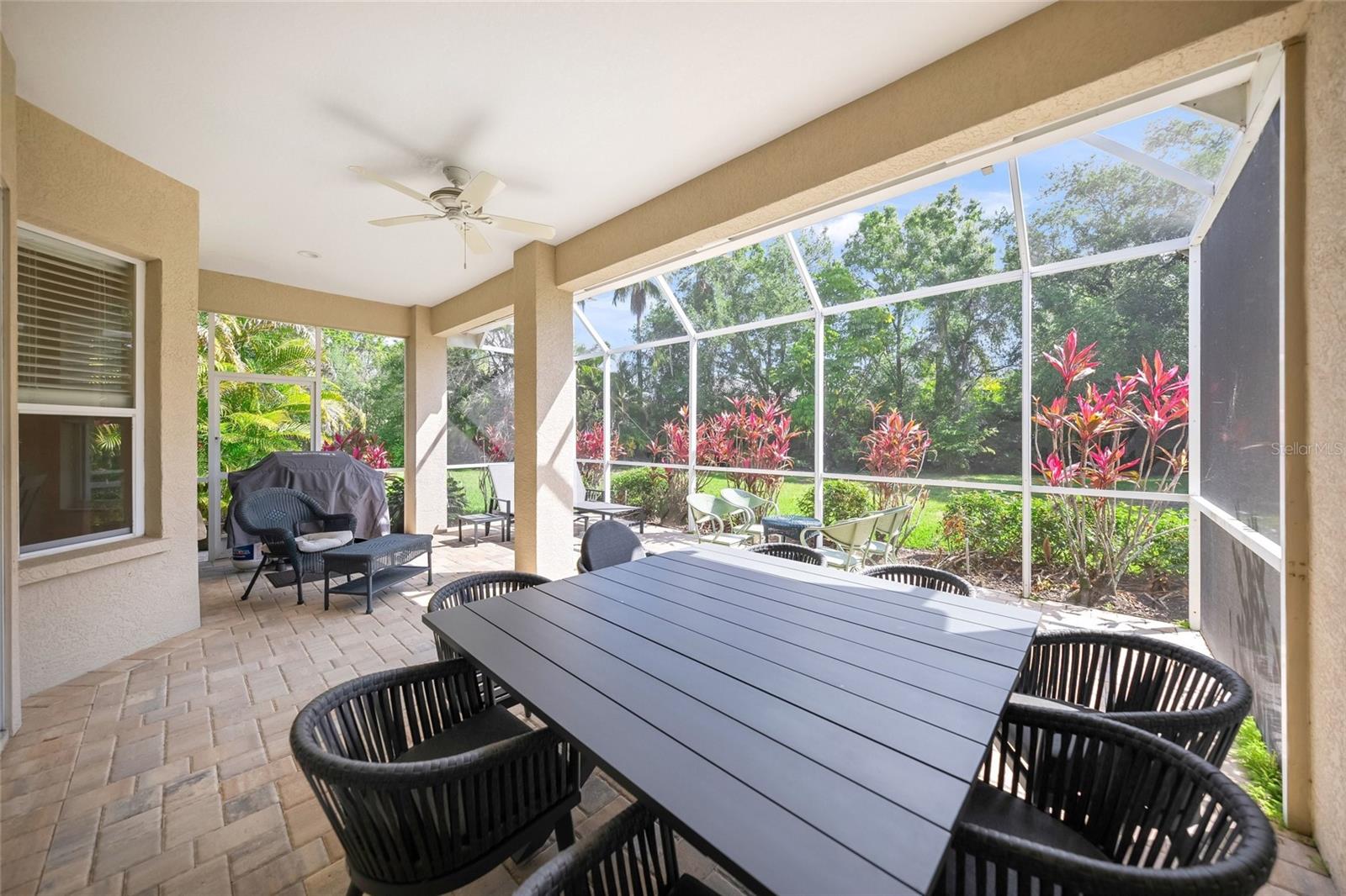 6923 Lennox, University Park, FL 34201