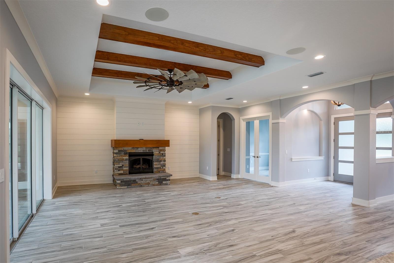 LOT H-19 Island Club, Tavares, FL 32778