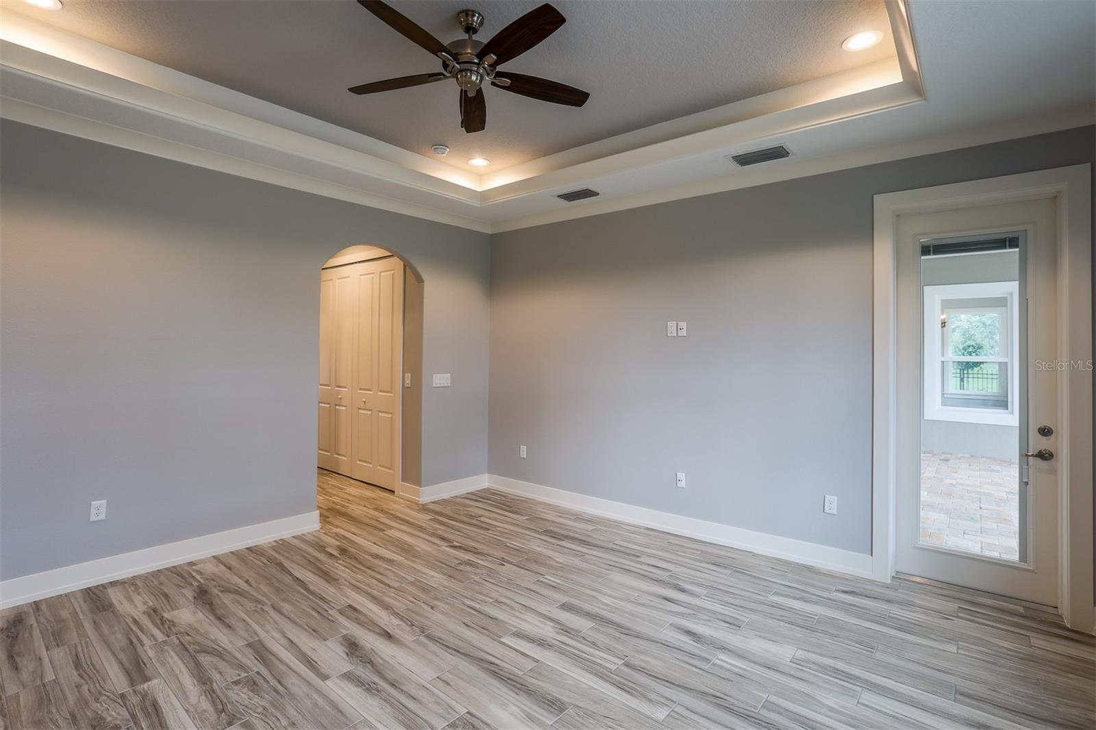 LOT H-19 Island Club, Tavares, FL 32778