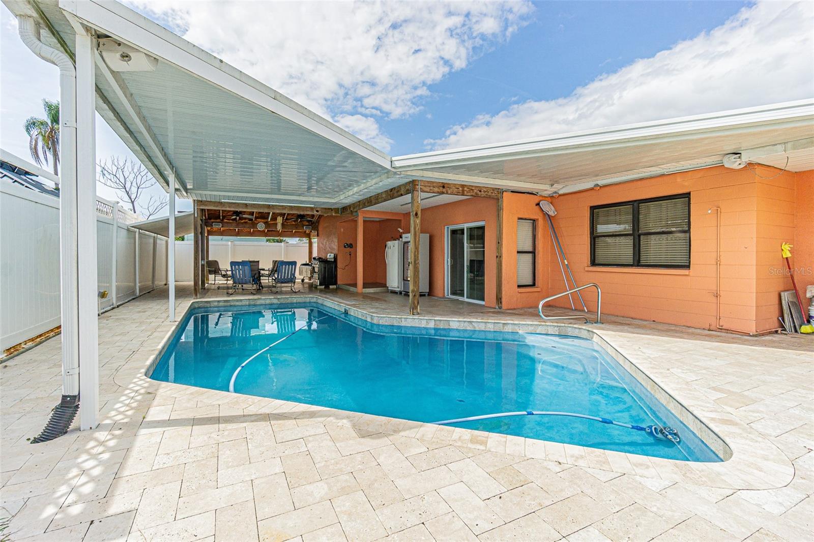 3112 Henry, Tampa, FL 33614