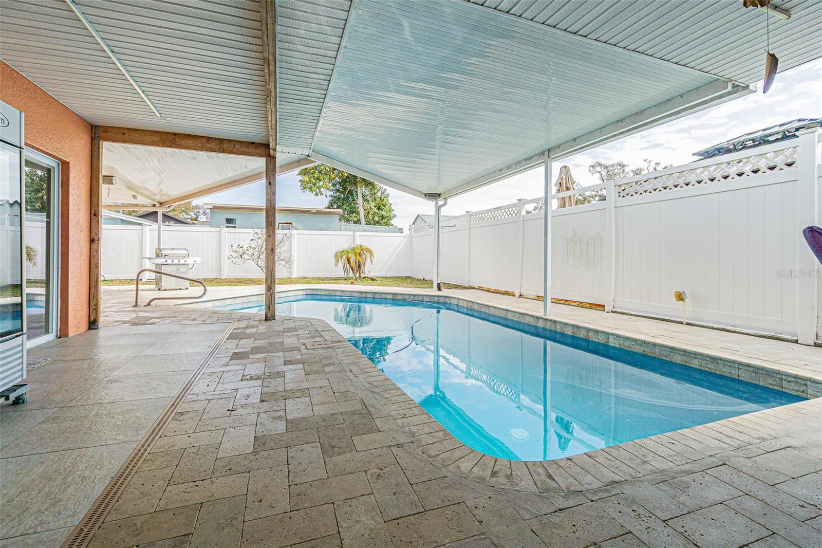 3112 Henry, Tampa, FL 33614