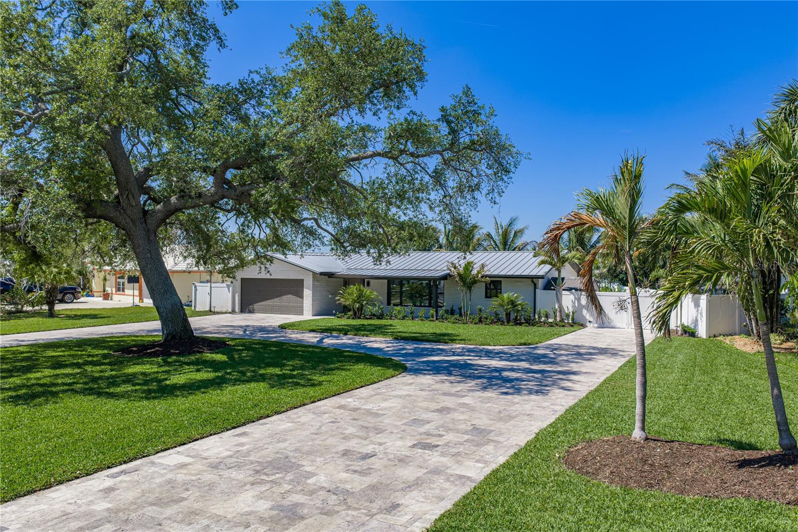 4201 37th, St Petersburg, FL 33711