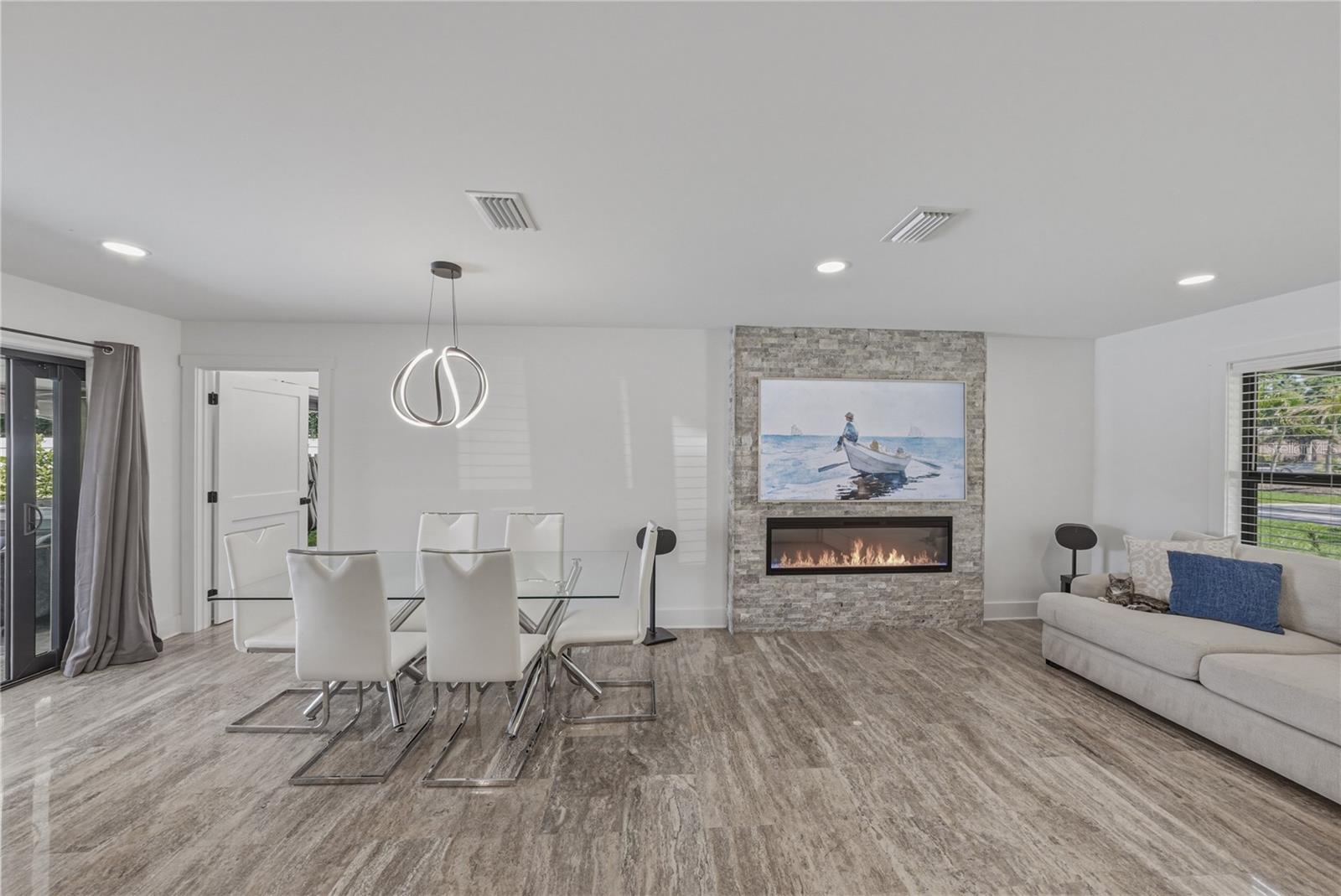 4201 37th, St Petersburg, FL 33711