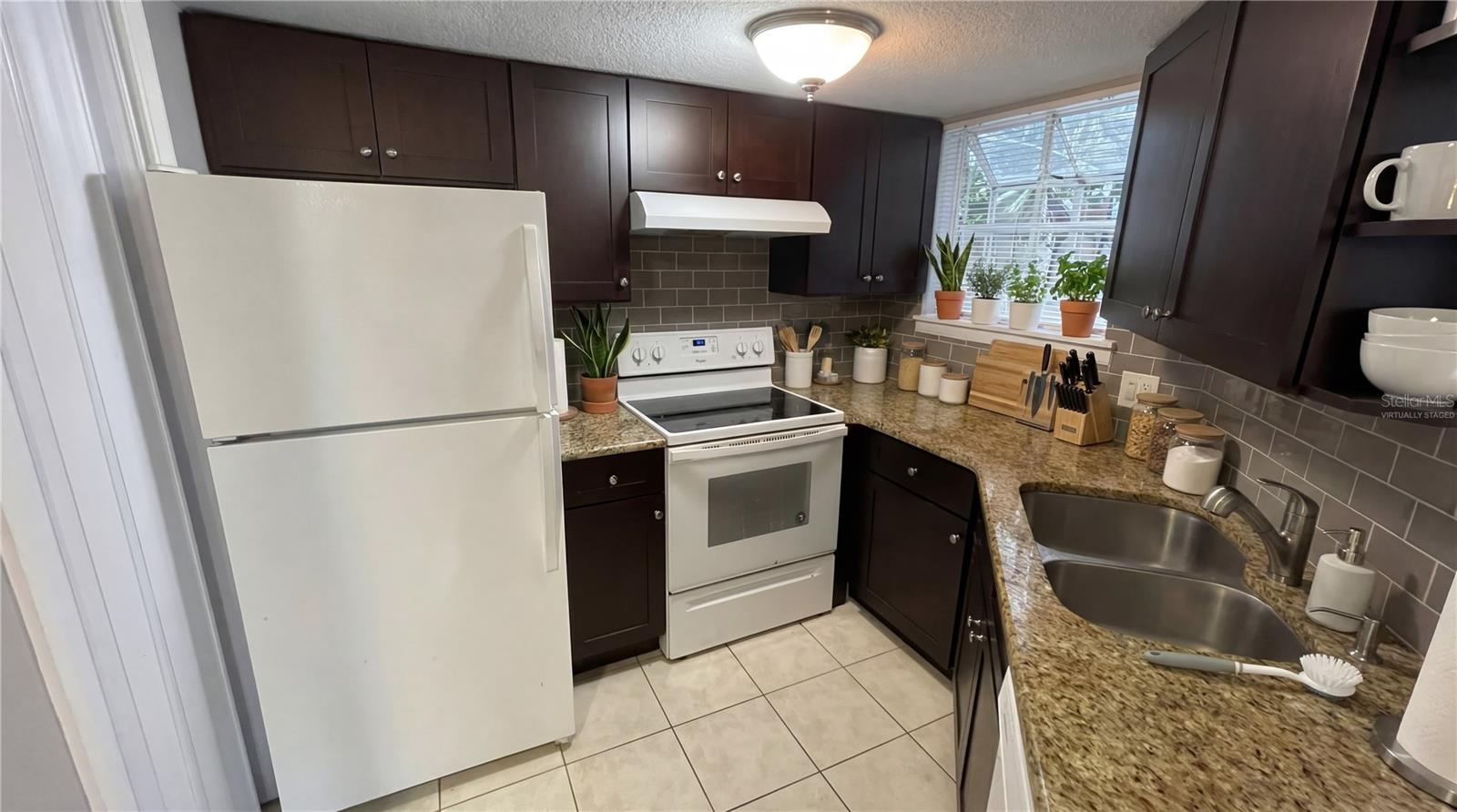 1948 Lake Atriums Unit 113, Orlando, FL 32839