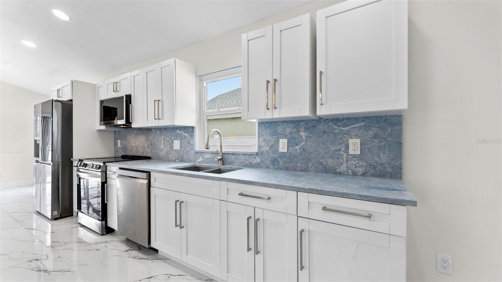 11708 Carrollwood Cove, Tampa, FL 33624