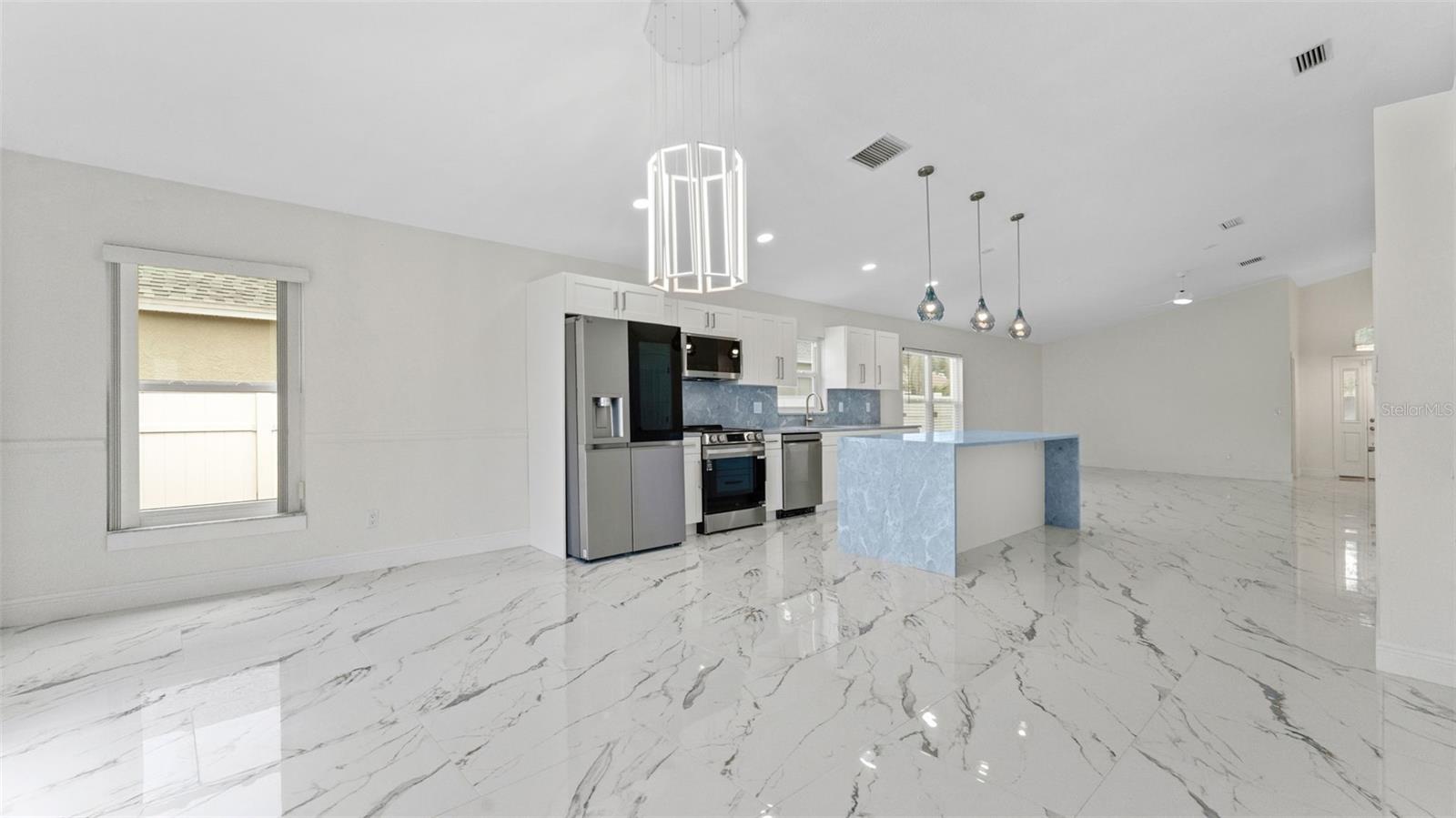 11708 Carrollwood Cove, Tampa, FL 33624
