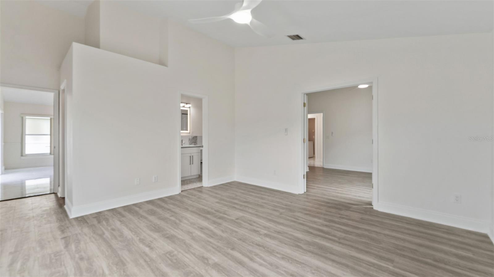 11708 Carrollwood Cove, Tampa, FL 33624