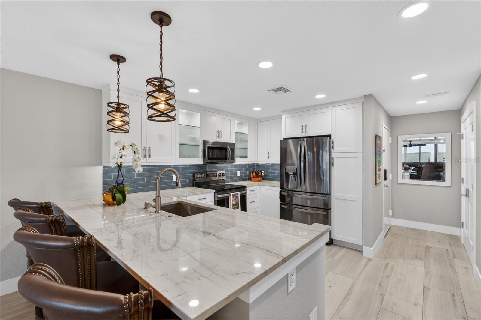 1080 Peppertree Unit 305a, Sarasota, FL 34242
