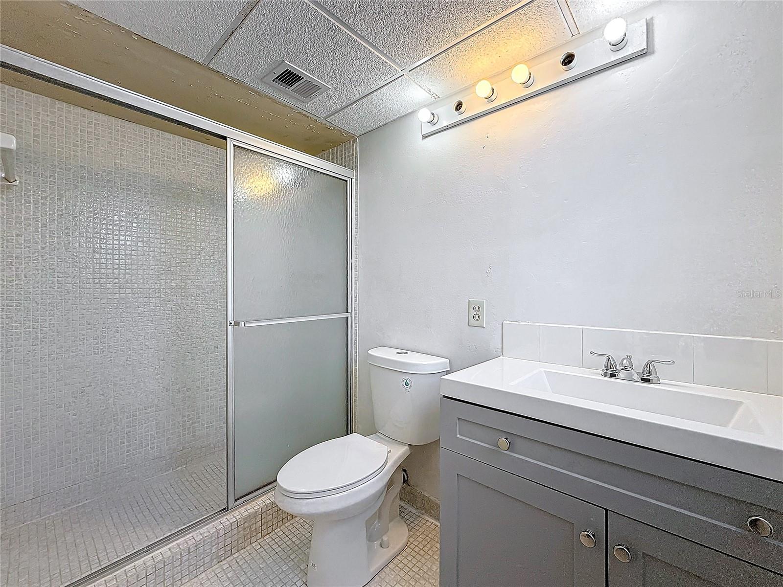 2850 Somerset Unit 204l, Lauderdale Lakes, FL 33311