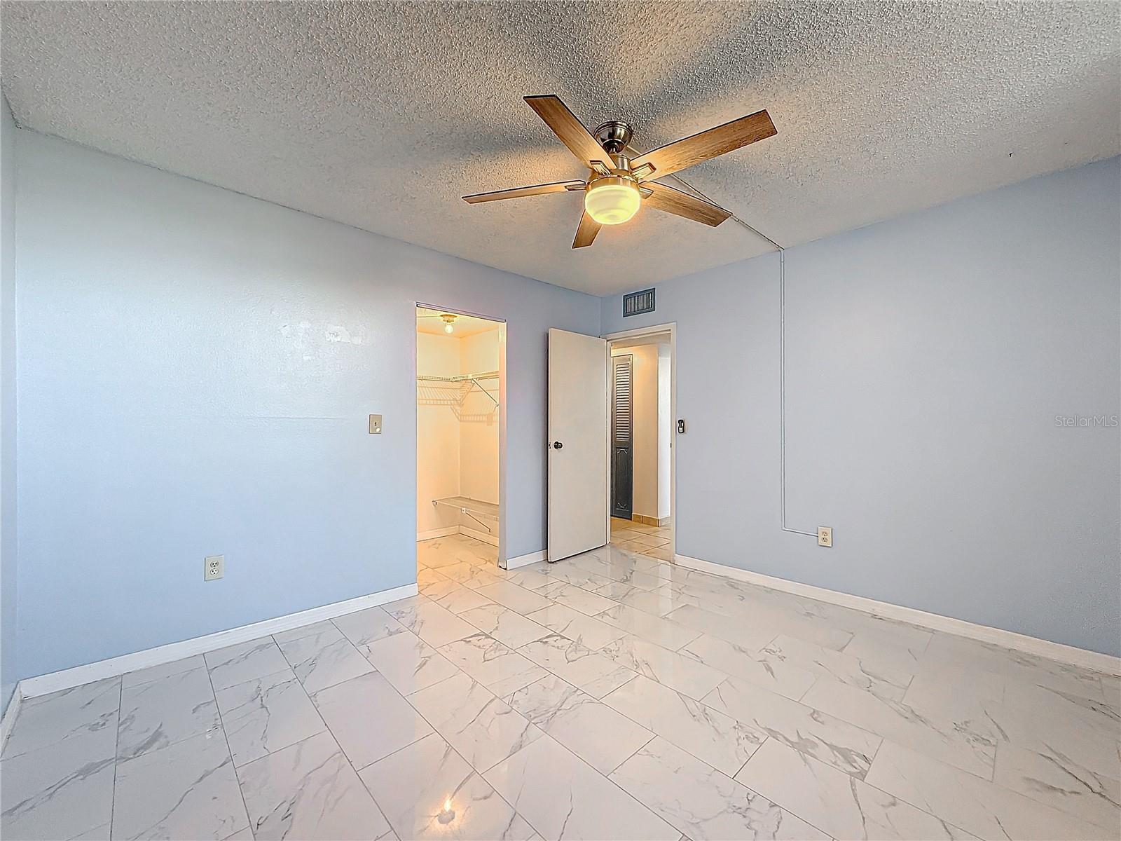 2850 Somerset Unit 204l, Lauderdale Lakes, FL 33311