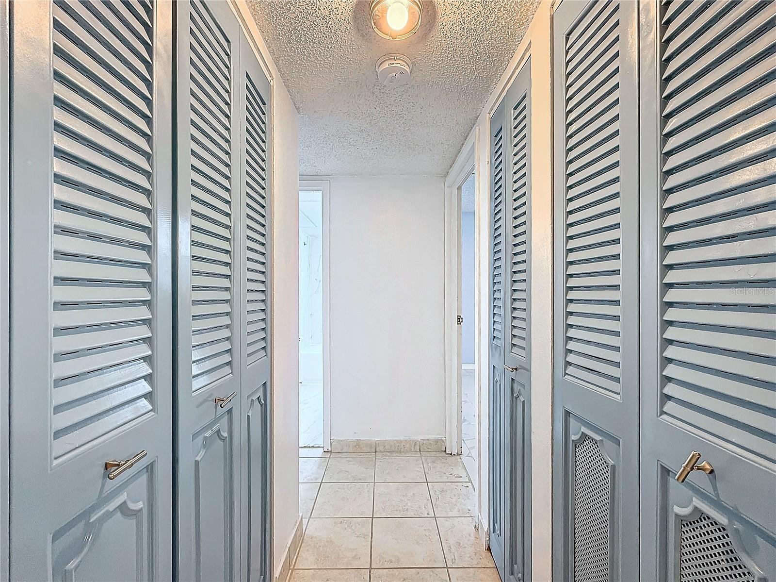2850 Somerset Unit 204l, Lauderdale Lakes, FL 33311