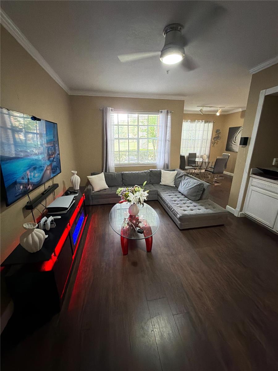 2600 Robert Trent Jones Unit 914, Orlando, FL 32835