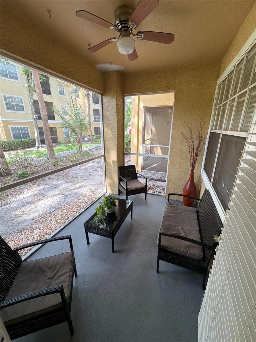 2600 Robert Trent Jones Unit 914, Orlando, FL 32835