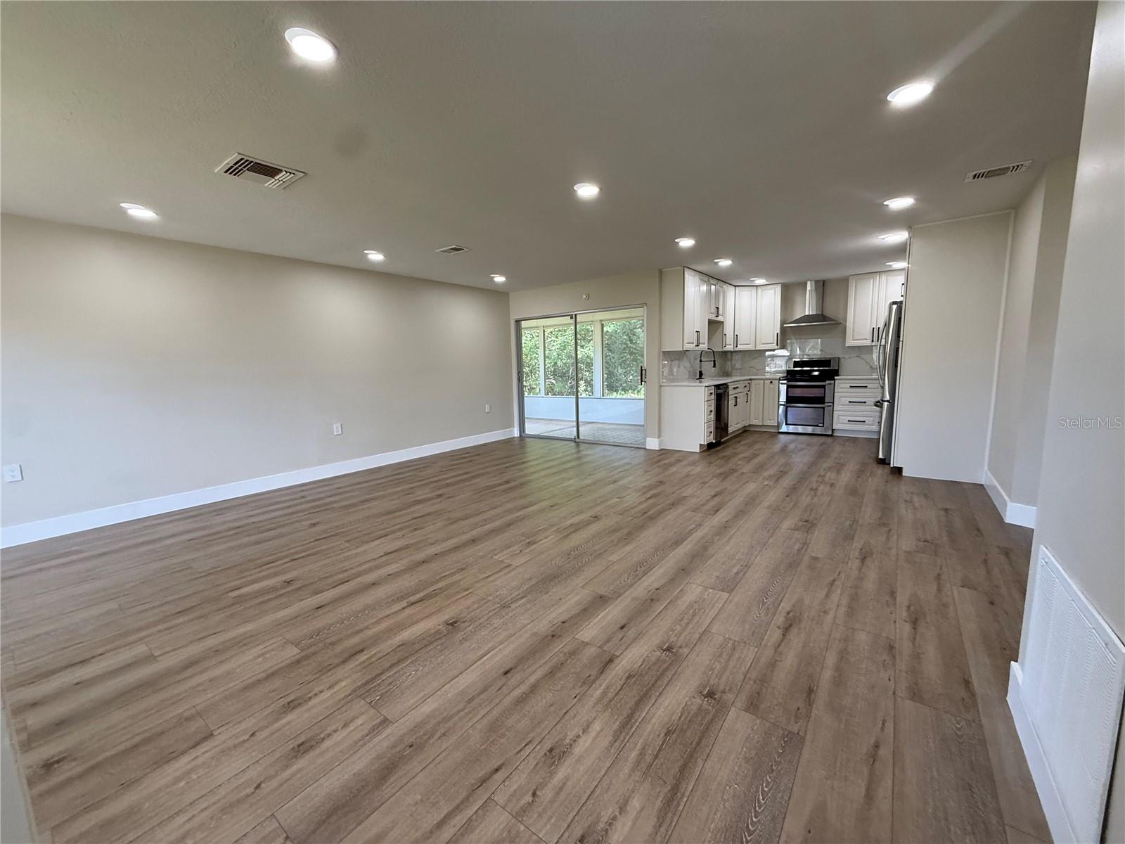 10501 Hardwood, Port Richey, FL 34668