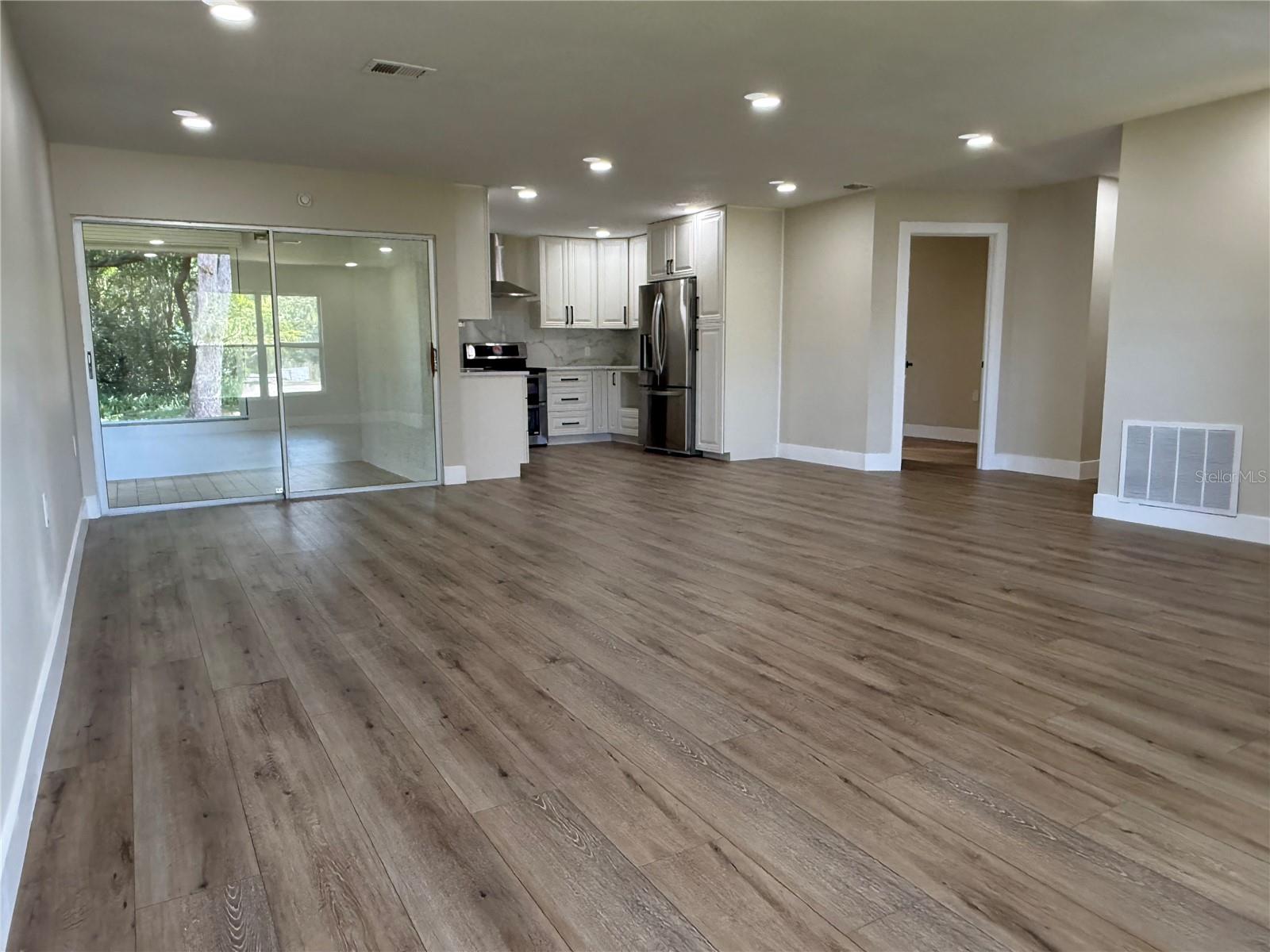 10501 Hardwood, Port Richey, FL 34668