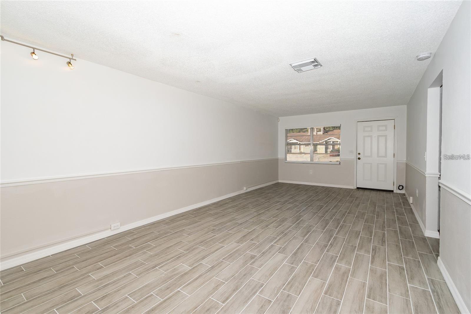 1267 Woodman, Orlando, FL 32818