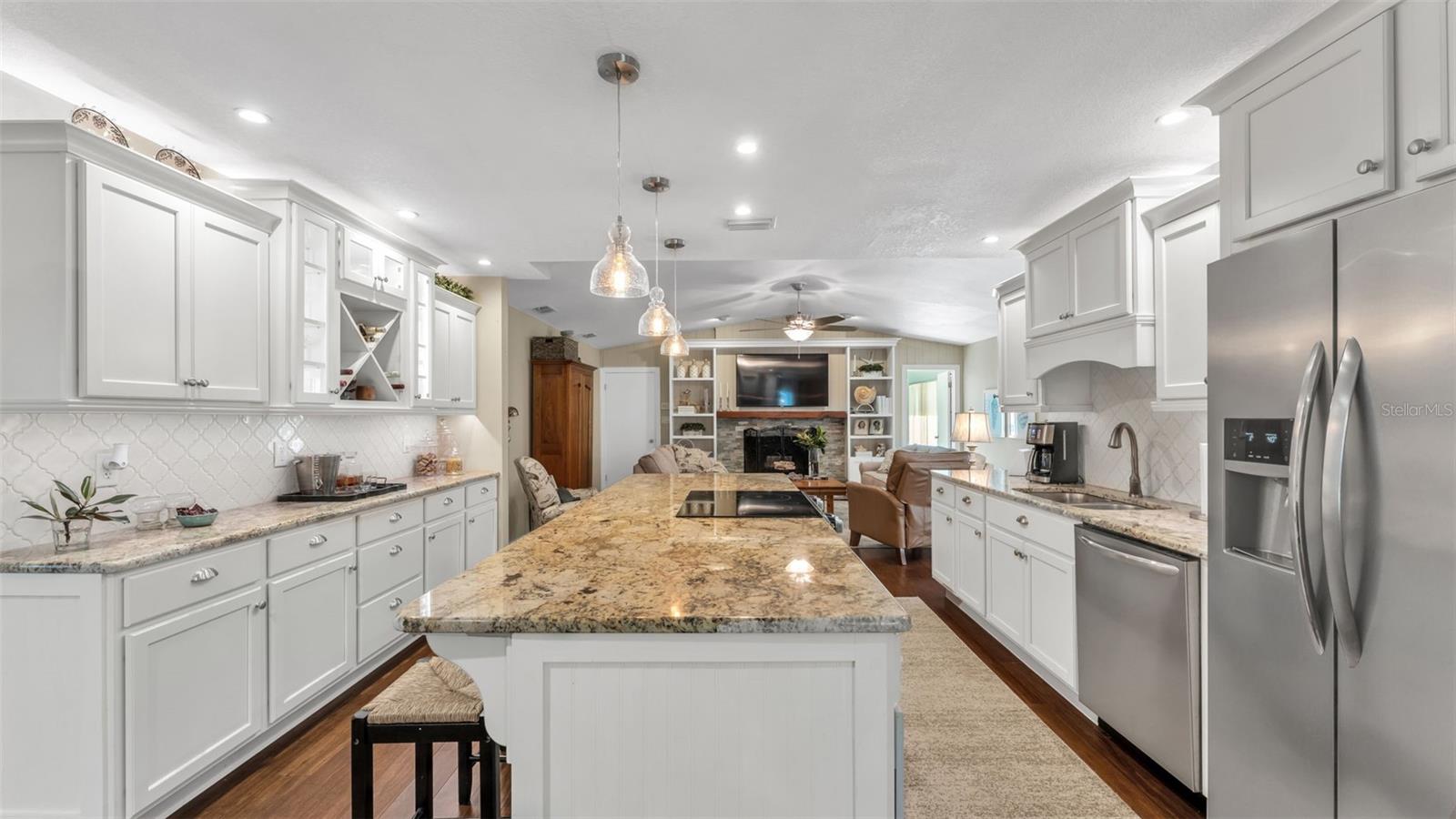 906 Crestview, Auburndale, FL 33823