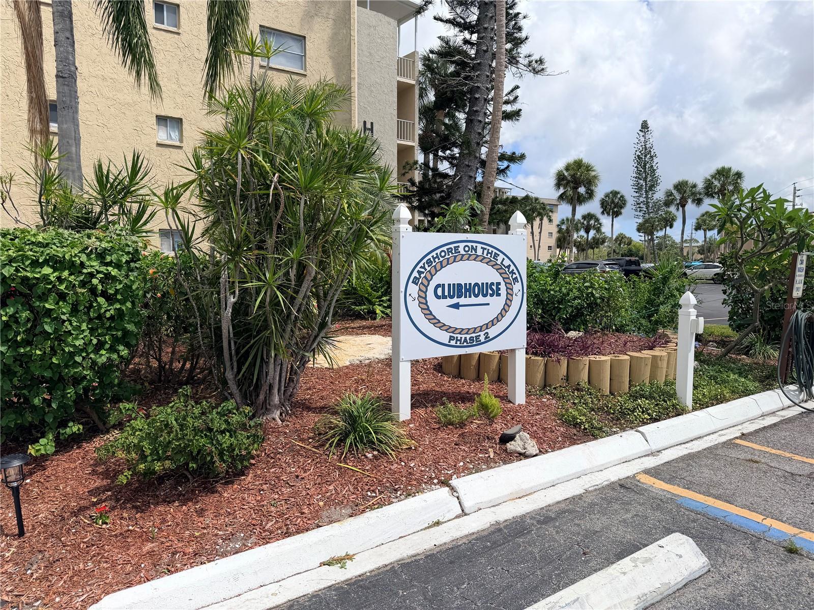3621 Lake Bayshore Unit J-403, Bradenton, FL 34205