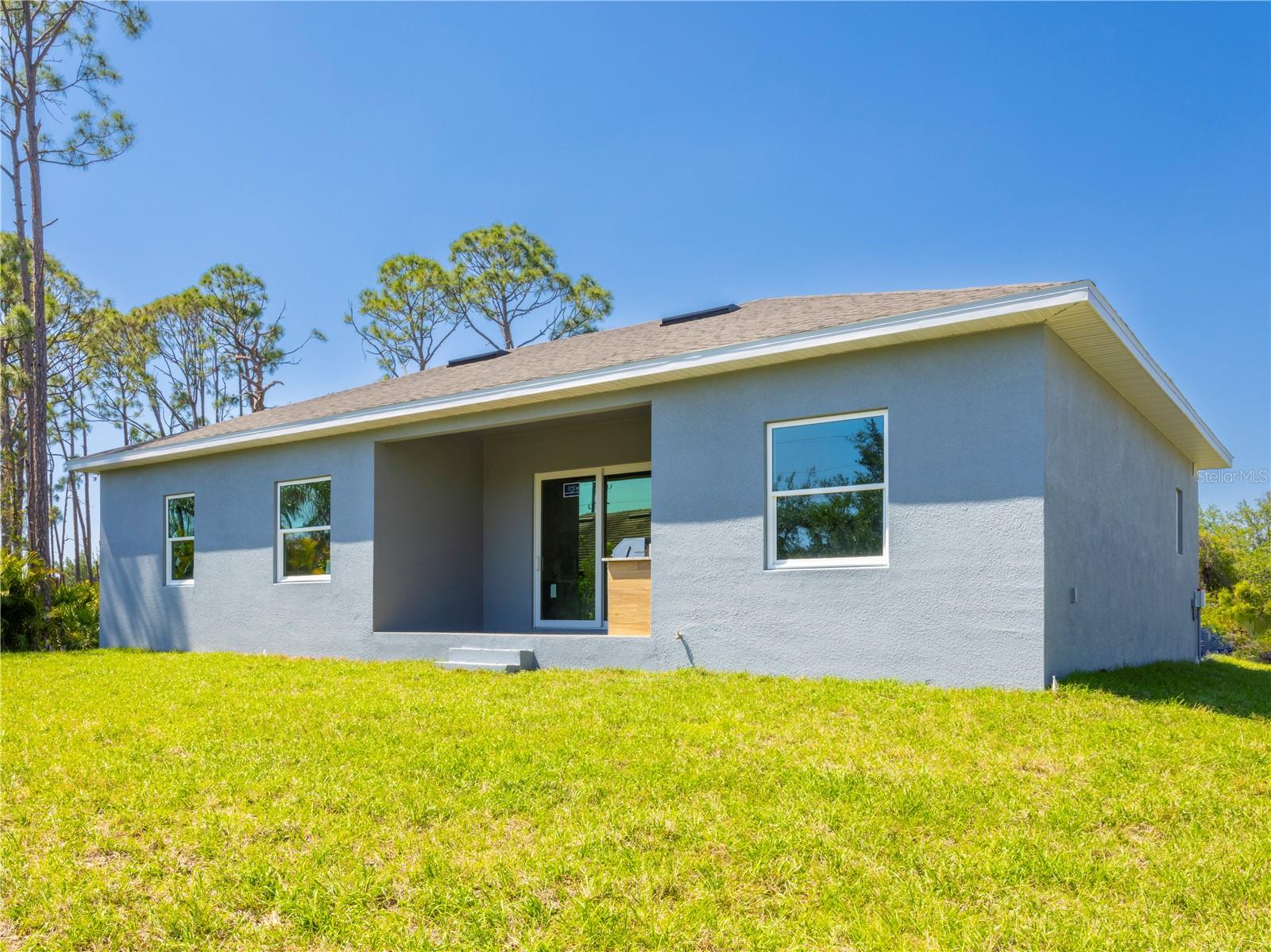 9443 Hallendale, Port Charlotte, FL 33981