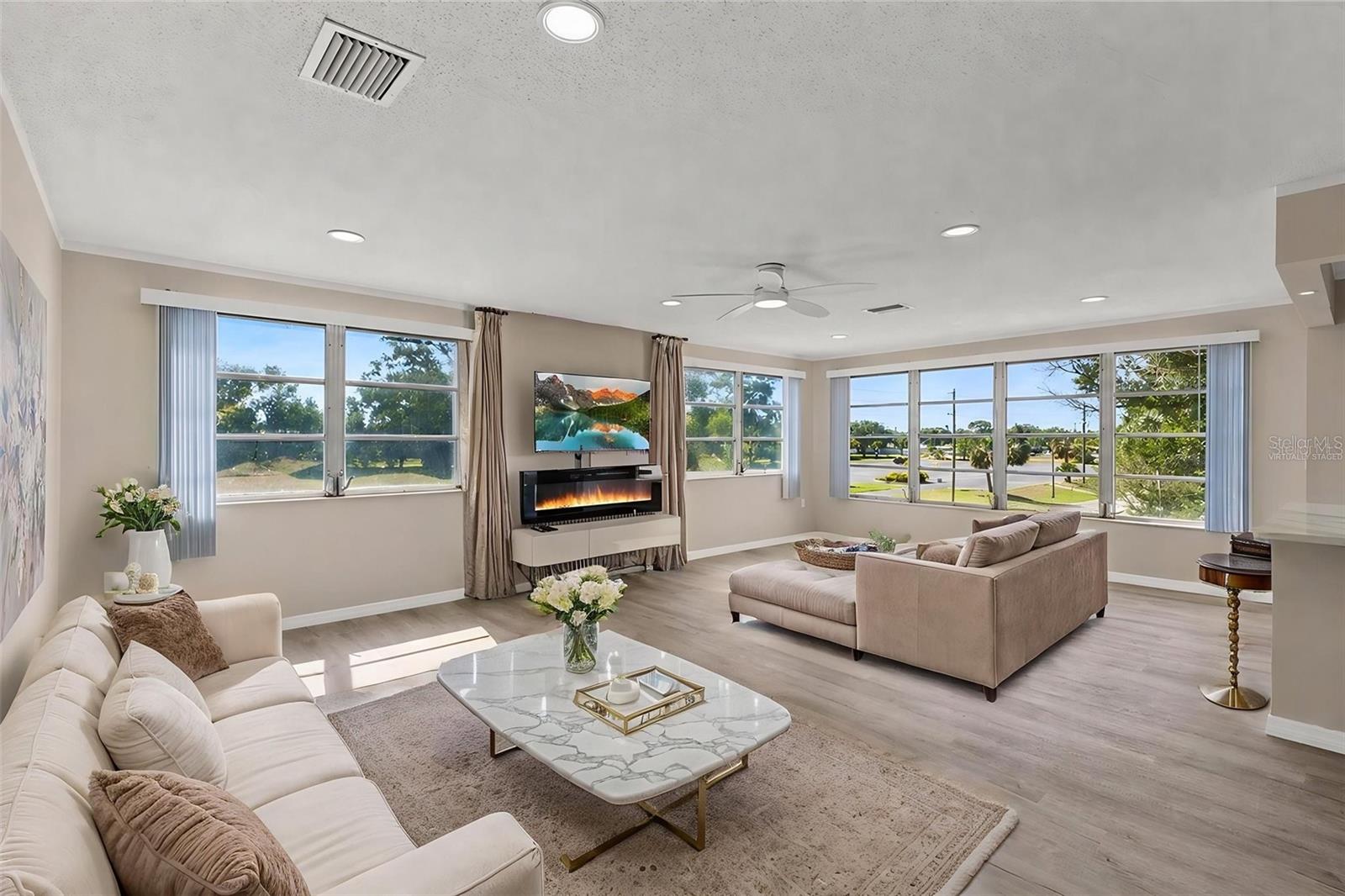 5623 80th Unit 316, St Petersburg, FL 33709