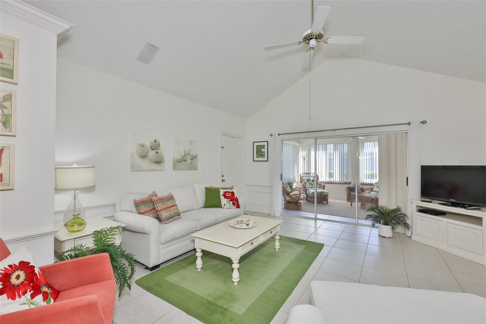 1115 Golfview Woods, Sun City Center, FL 33573