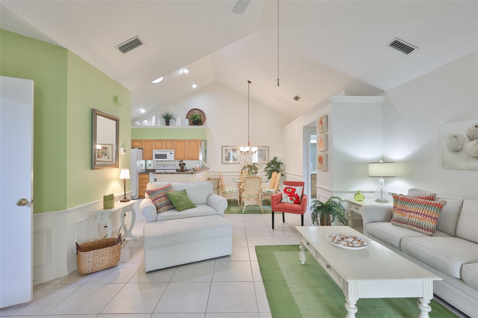 1115 Golfview Woods, Sun City Center, FL 33573