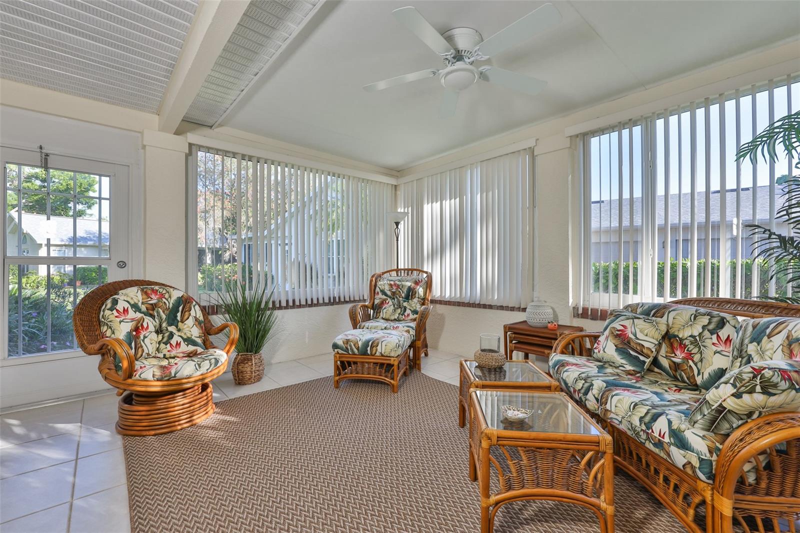 1115 Golfview Woods, Sun City Center, FL 33573