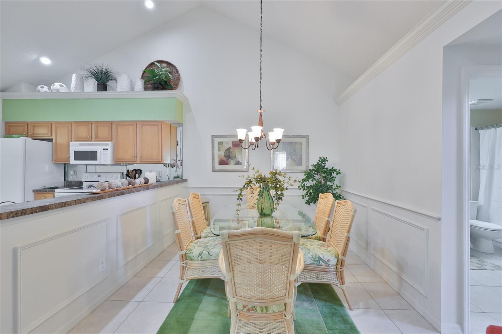 1115 Golfview Woods, Sun City Center, FL 33573