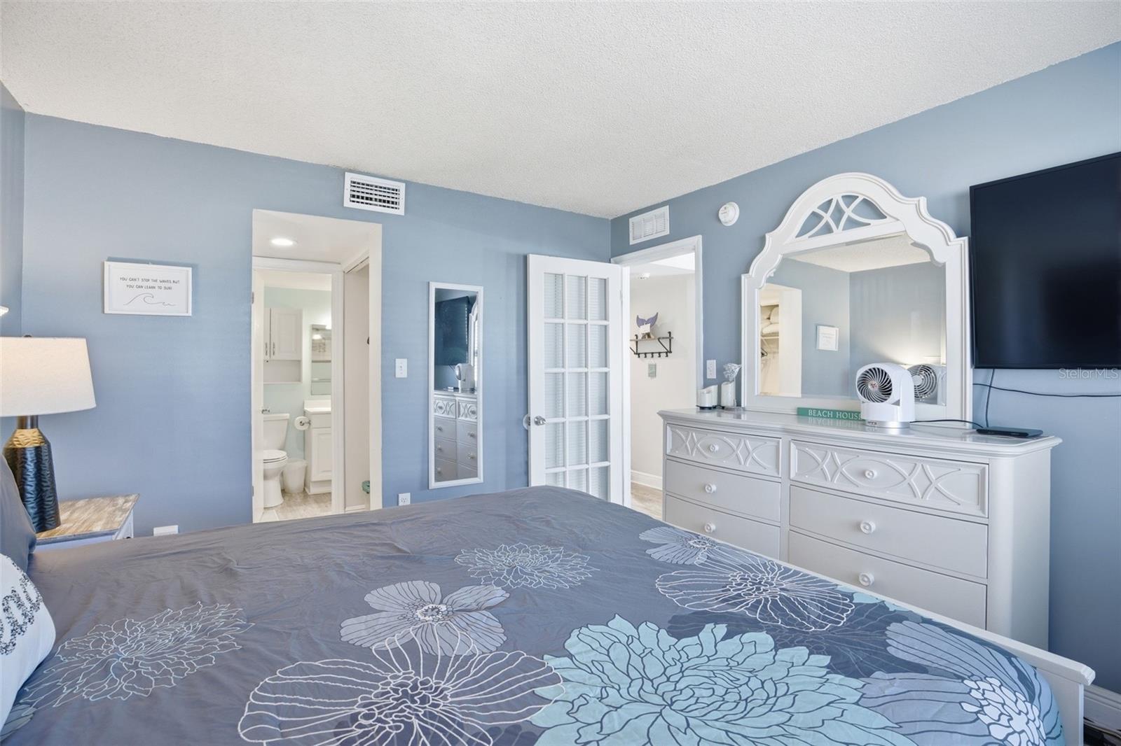 1571 Atlantic Unit 2120, New Smyrna Beach, FL 32169