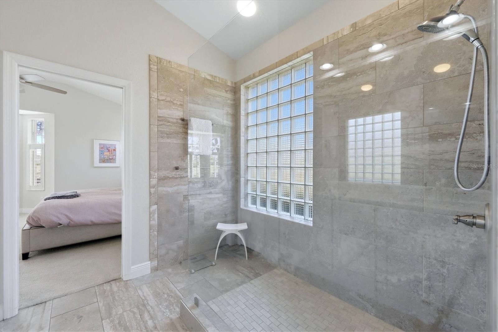 7316 Saint Georges, University Park, FL 34201