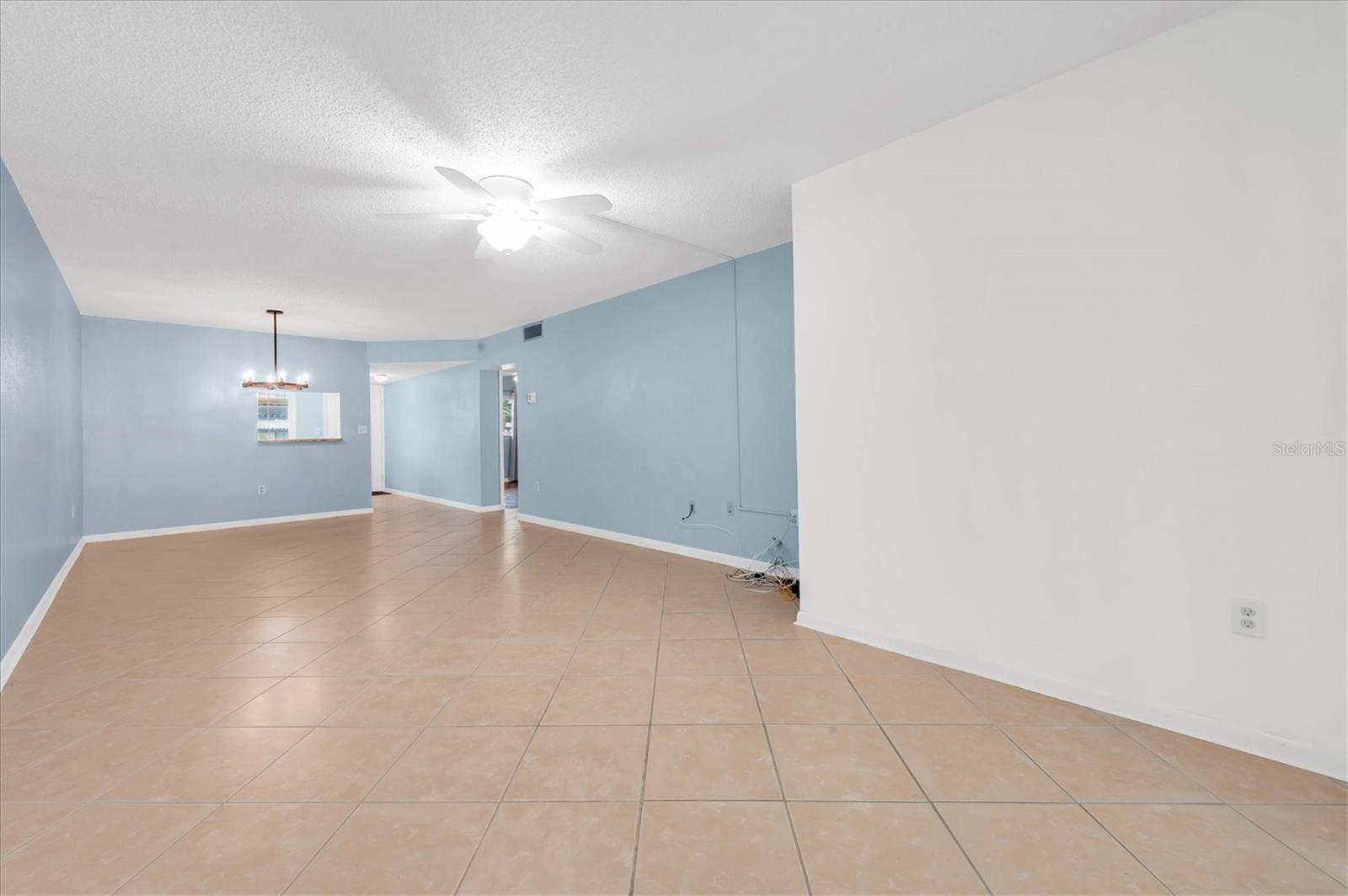 845 Maple Unit 103, Dunedin, FL 34698