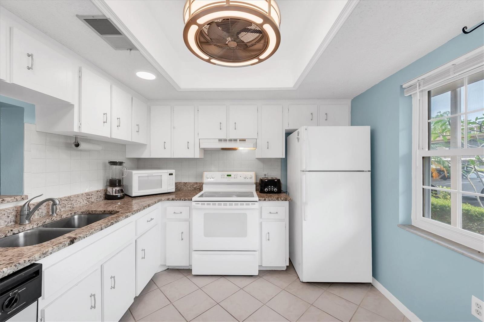 845 Maple Unit 103, Dunedin, FL 34698