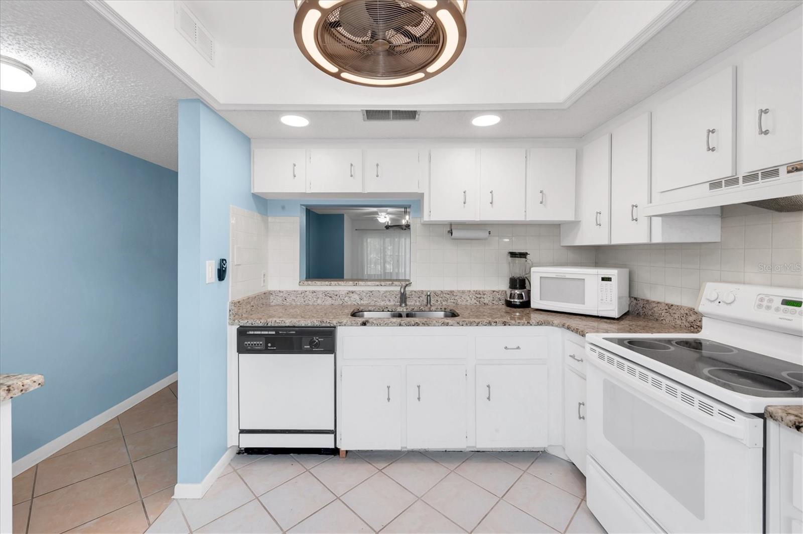 845 Maple Unit 103, Dunedin, FL 34698