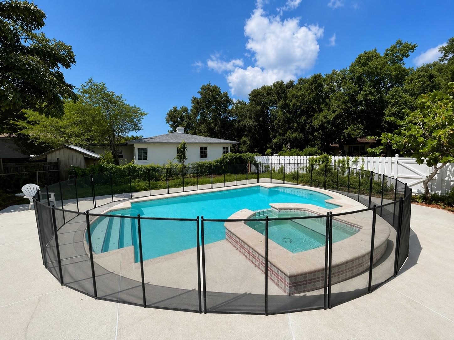 1225 11th, St Petersburg, FL 33705